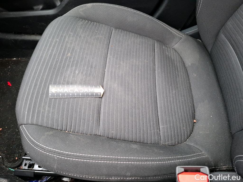  Ford  Kuga FORD  5p SUV 1.5 Flexifuel-E85 150ch 4x2 St-Line #33