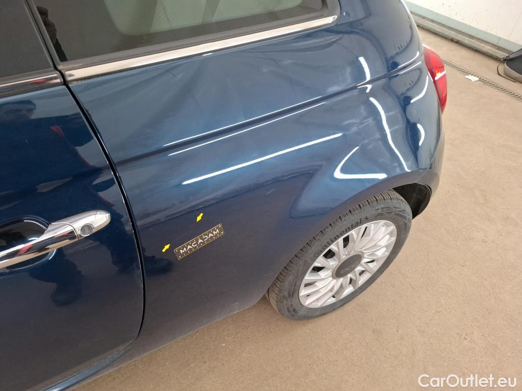  Fiat  500 FIAT   2015  3P  Berline Hybrid 10 BSG 70 ch Dolcevita #29