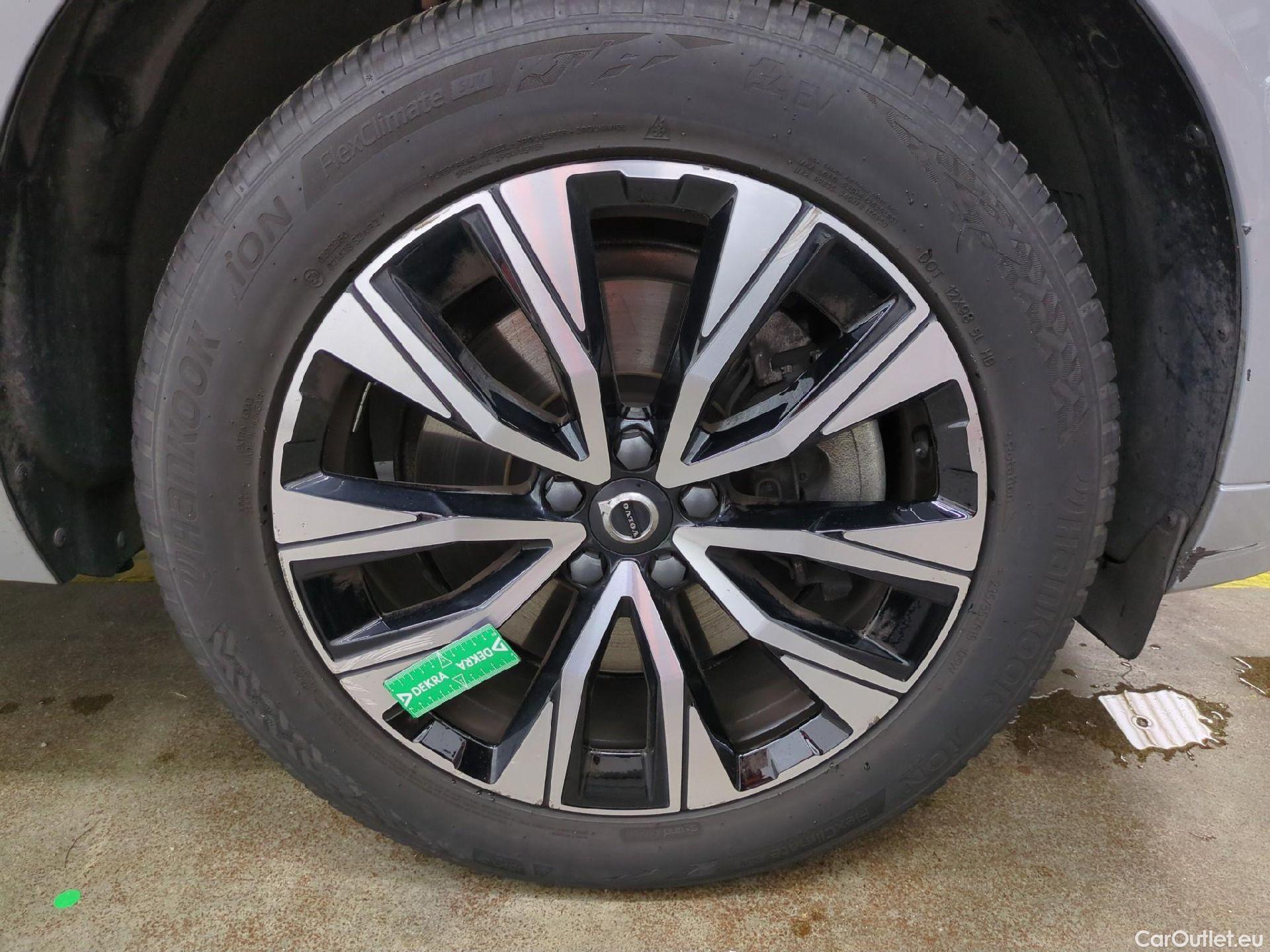  Volvo  XC60  Plus Style Dark 2WD 2.0 B4 195CV BVA8 E6d #21