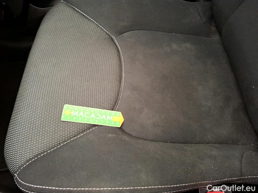  Renault  Clio  IV Business 0.9 TCe 90CV BVM5 E6 #20