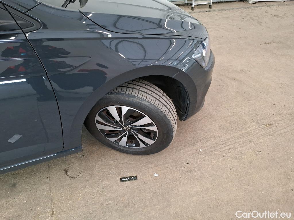  Volkswagen  Polo  VI Lounge Business 1.0 TSI 95CV BVM5 E6d #24