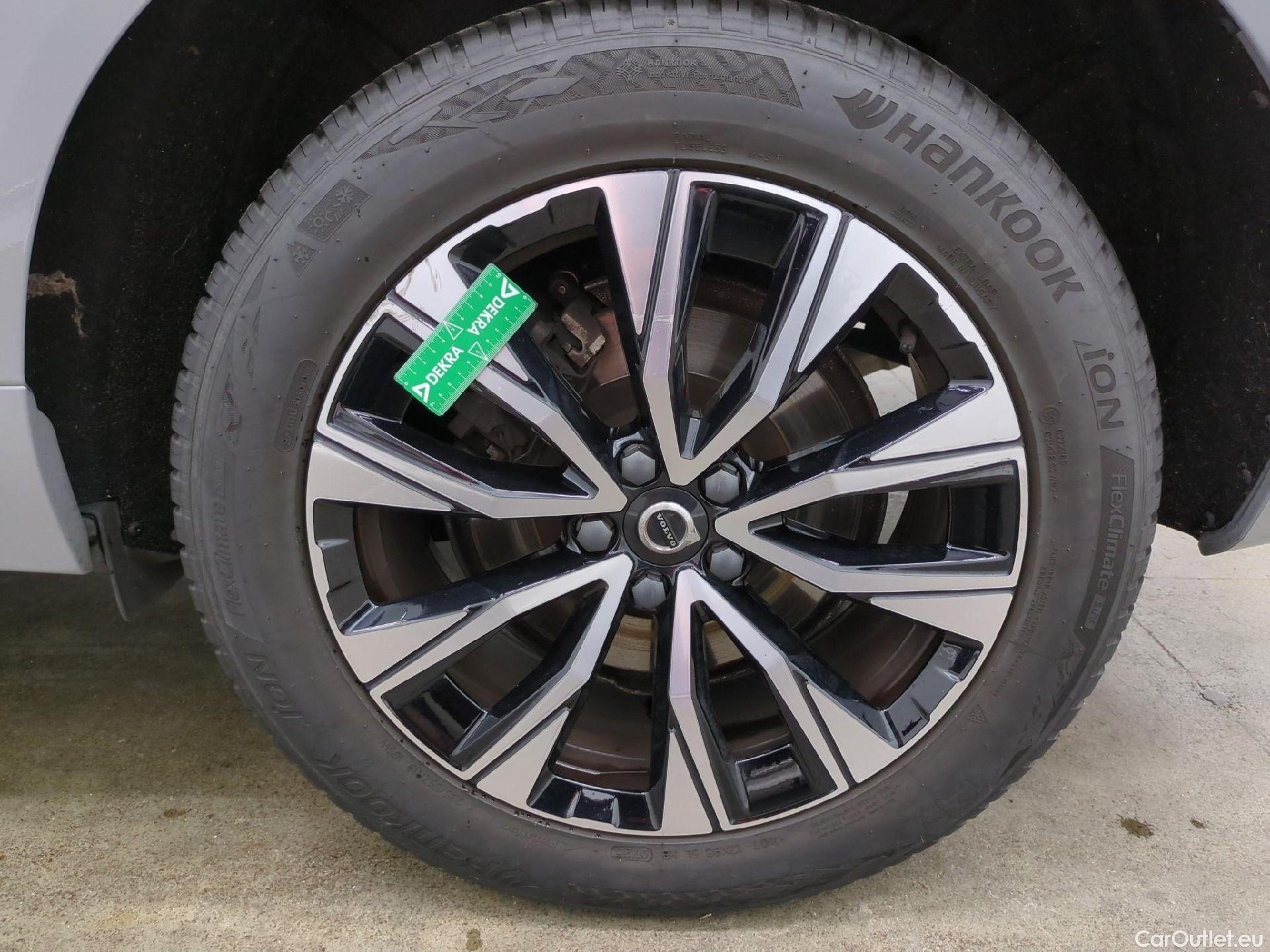  Volvo  XC60  Plus Style Dark 2WD 2.0 B4 195CV BVA8 E6d #10