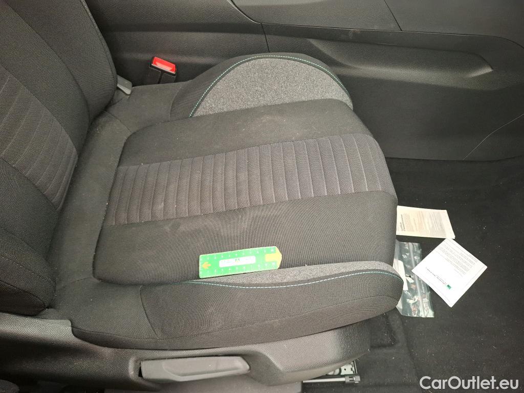  Peugeot  5008  Style 1.5 HDi 130CV BVA8 7 Sieges E6d #9