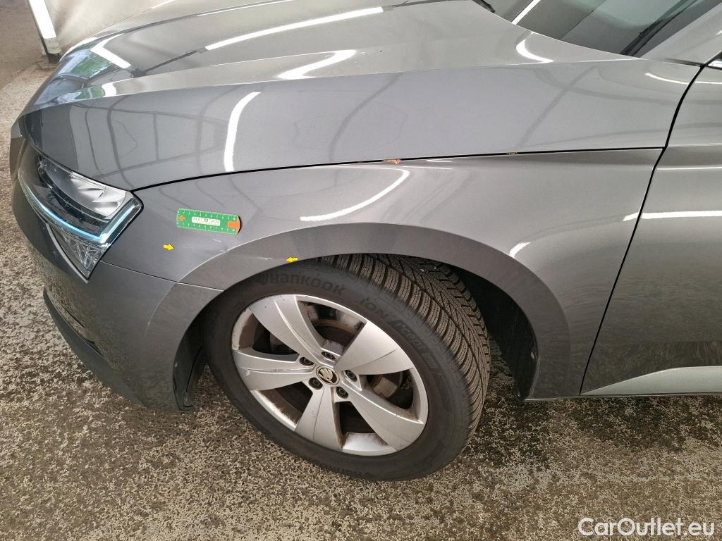  Skoda  Superb  Break Business 2.0 TDI 150CV BVA7 E6d #8