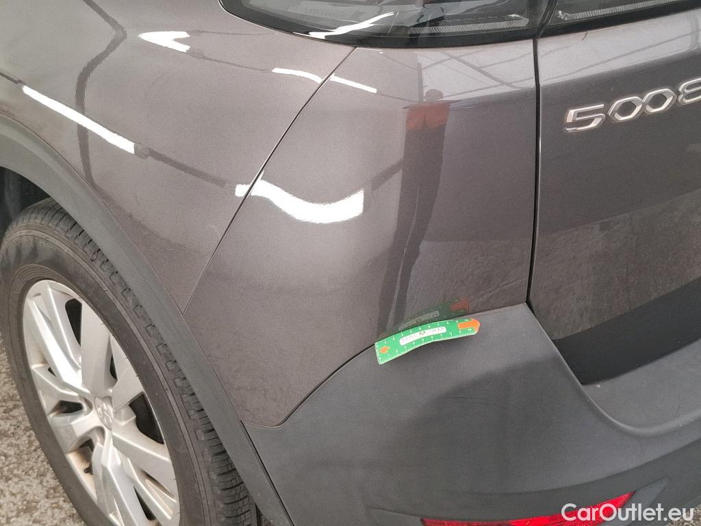  Peugeot  5008  Style 1.5 HDi 130CV BVA8 7 Sieges E6d #4