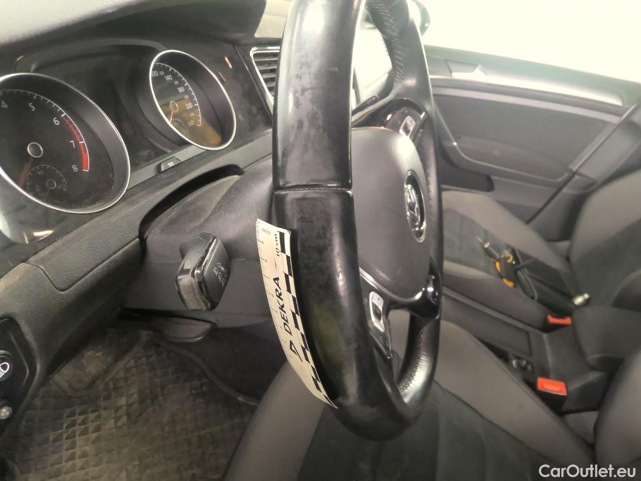  Volkswagen  Golf  Sp.Combi TSI 110 Aut. #36