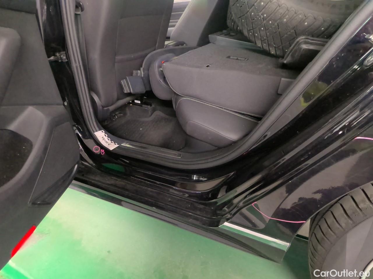  Volkswagen  Passat Pass.SC TDI 200 GT 4M Ex.E.Aut #37