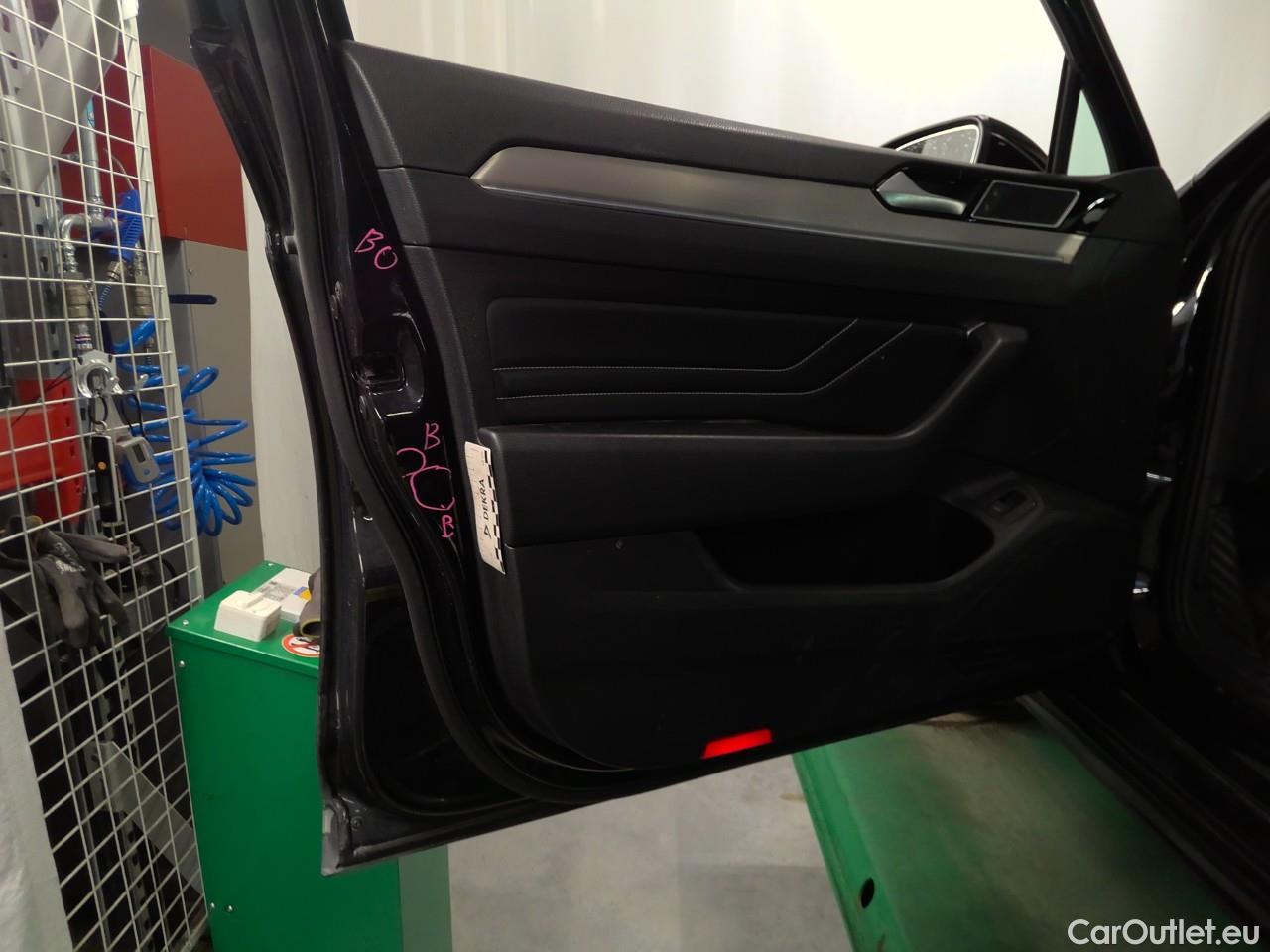  Volkswagen  Passat Pass.SC TDI 200 GT 4M Ex.E.Aut #31