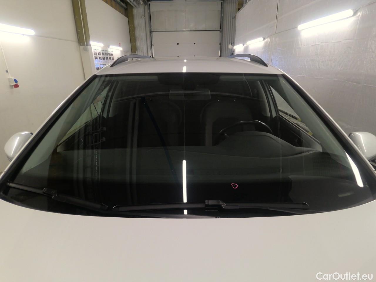  Volkswagen  Golf  Sp.Combi TSI 110 Aut. #40