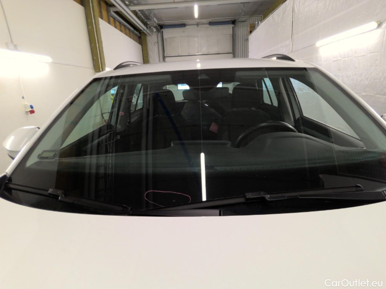  Volkswagen  T-ROC  TSI 150 Aut #7