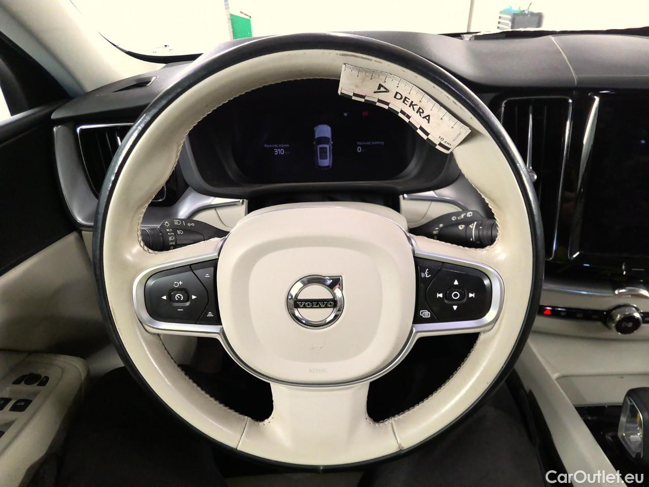  Volvo  XC60  T6 350 Re.Ins.Ex. AWD Aut #26