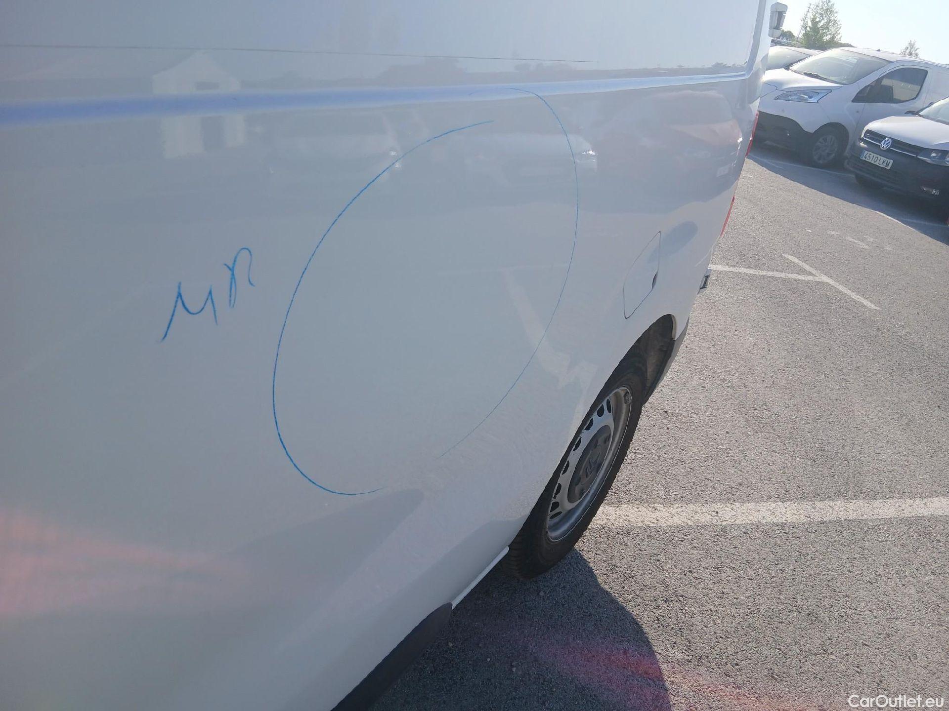  Citroen  Jumpy CITROEN  / 2016 / 4P / furgón Talla M BlueHDi 120 S&S 6v Control #21