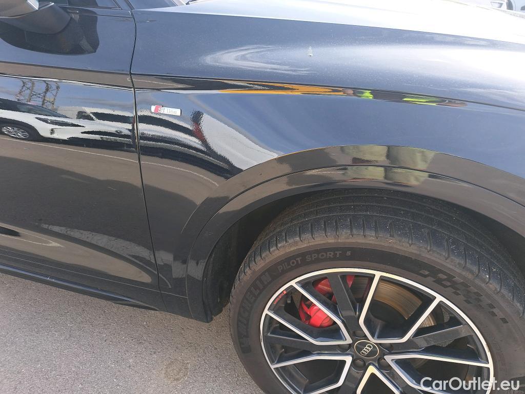  Audi  Q5 AUDI  SPORTBACK / 2020 / 5P / todoterreno Black line 40 TDI 150kW quattro-ultra #26