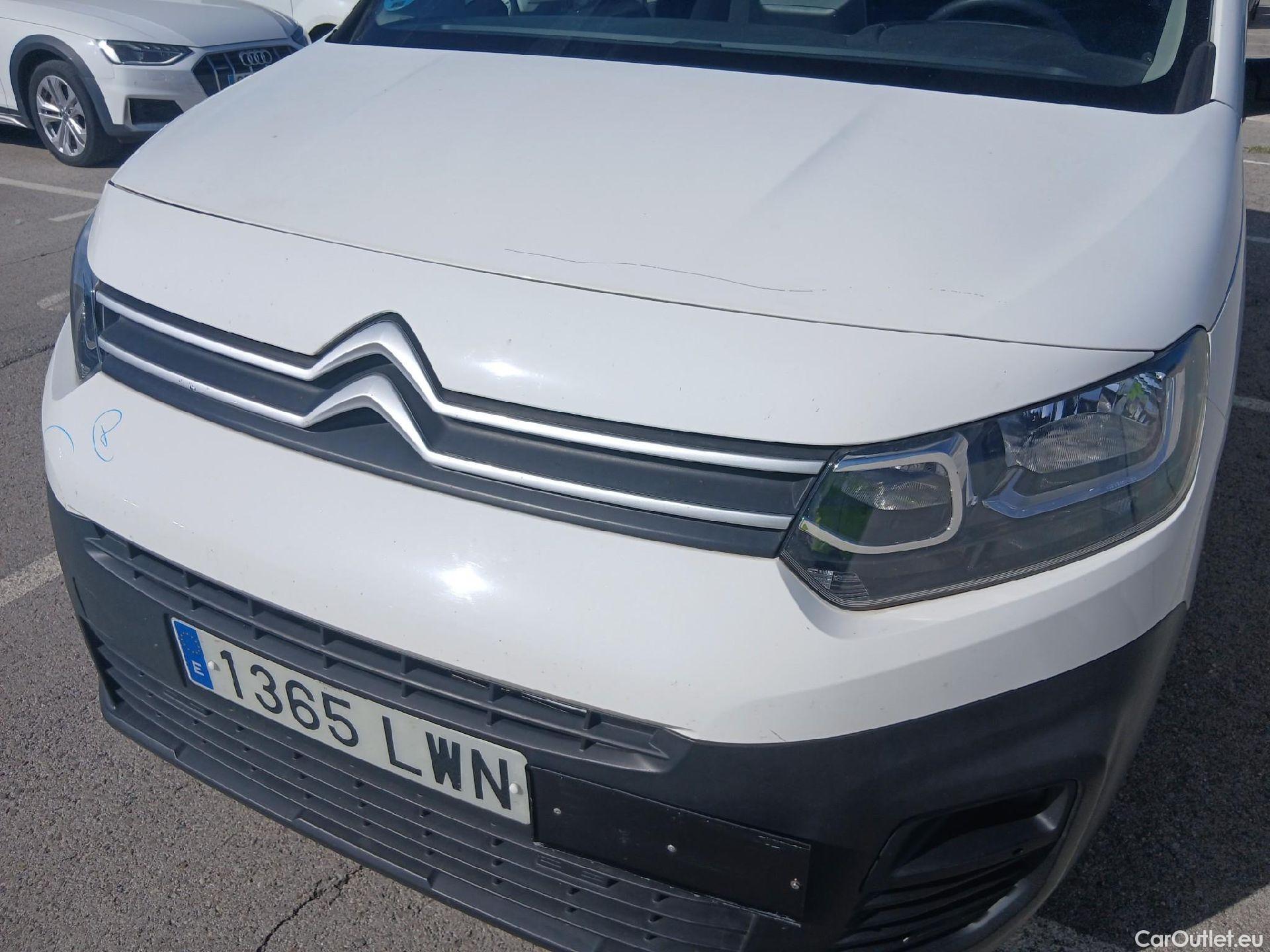  Citroen  Berlingo CITROEN  / 3P / Talla M BlueHDi 100 CV CONTROL #9