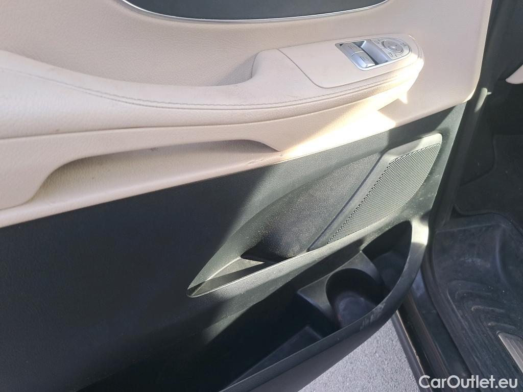  Mercedes  V-Klasse MERCEDES-BENZ Clase V / 2014 / 5P / monovolumen 220 d Avantgarde Compacto #31