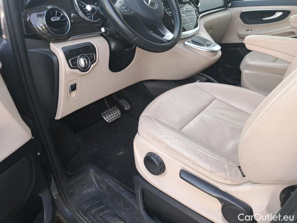  Mercedes  V-Klasse MERCEDES-BENZ Clase V / 2014 / 5P / monovolumen 220 d Avantgarde Compacto #30