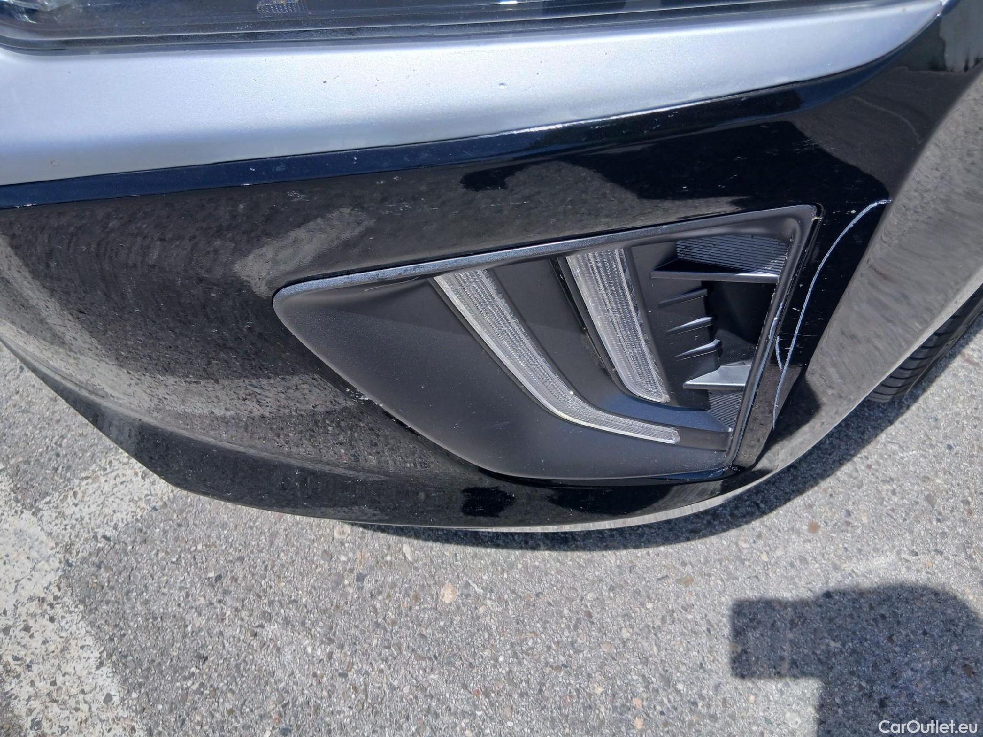  Hyundai   Ioniq HYUNDAI / 5P / 1.6 GDI HEV Tecno DCT 140 Cv #7