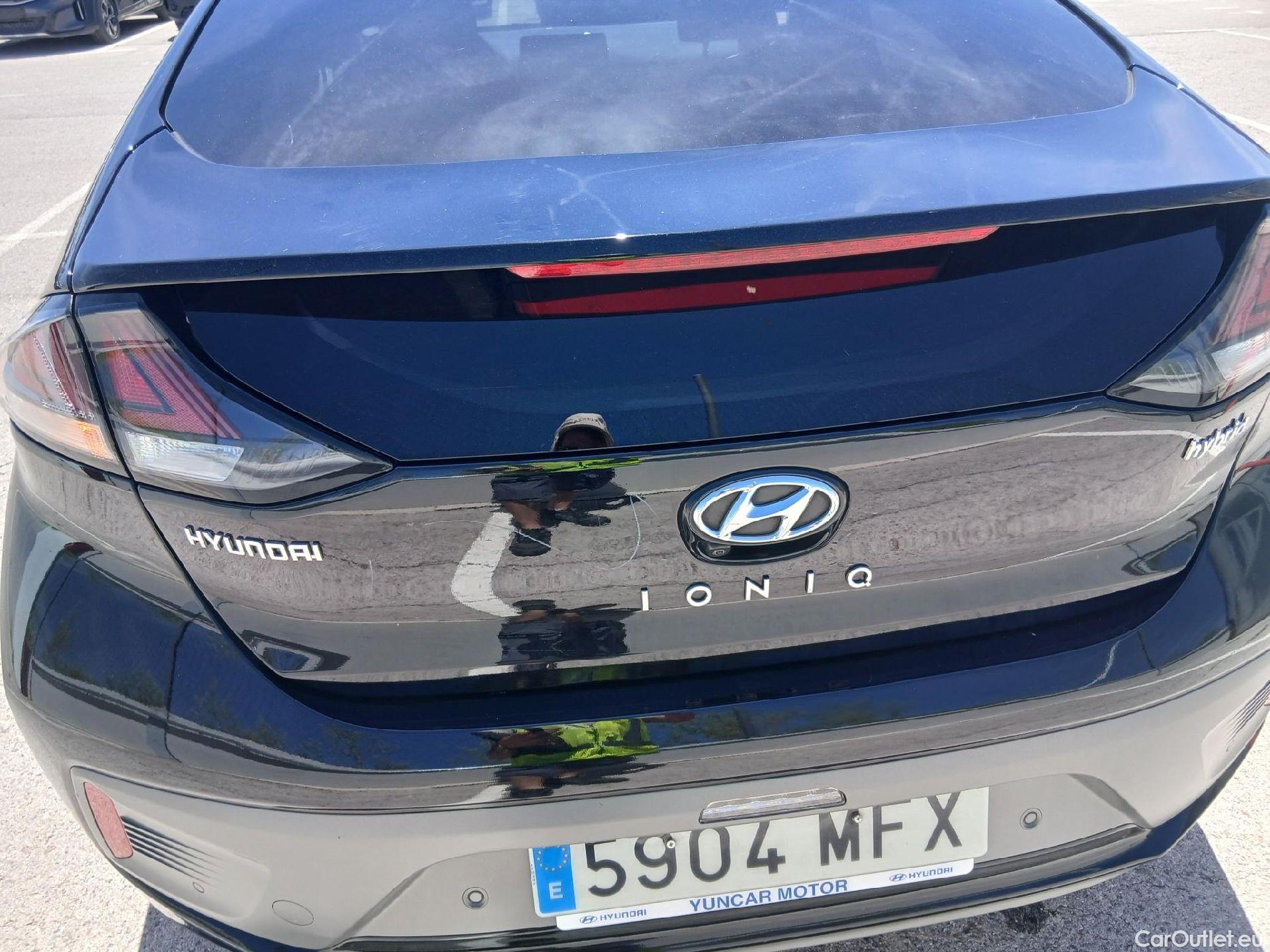  Hyundai   Ioniq HYUNDAI / 5P / 1.6 GDI HEV Tecno DCT 140 Cv #20