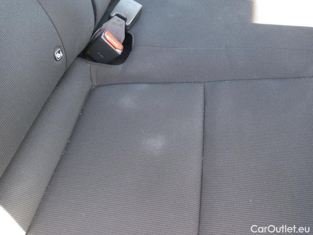  Hyundai  Konna HYUNDAI Kona / 2023 / 5P / todoterreno 1.6 GDI HEV Maxx DCT #2