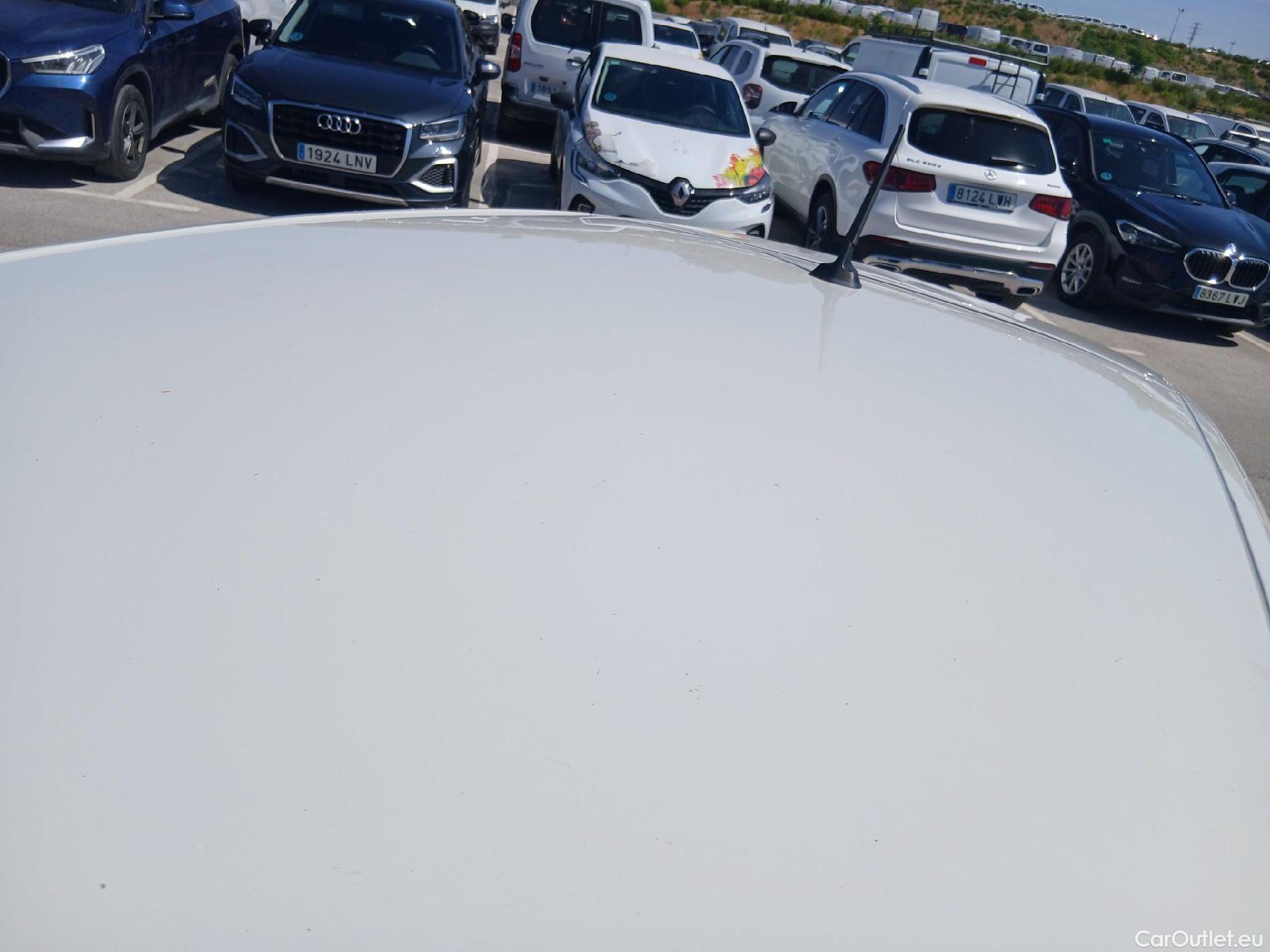  Renault  Captur RENAULT  / 2020 / 5P / todoterreno Intens TCe 74kW (100CV) GLP #24