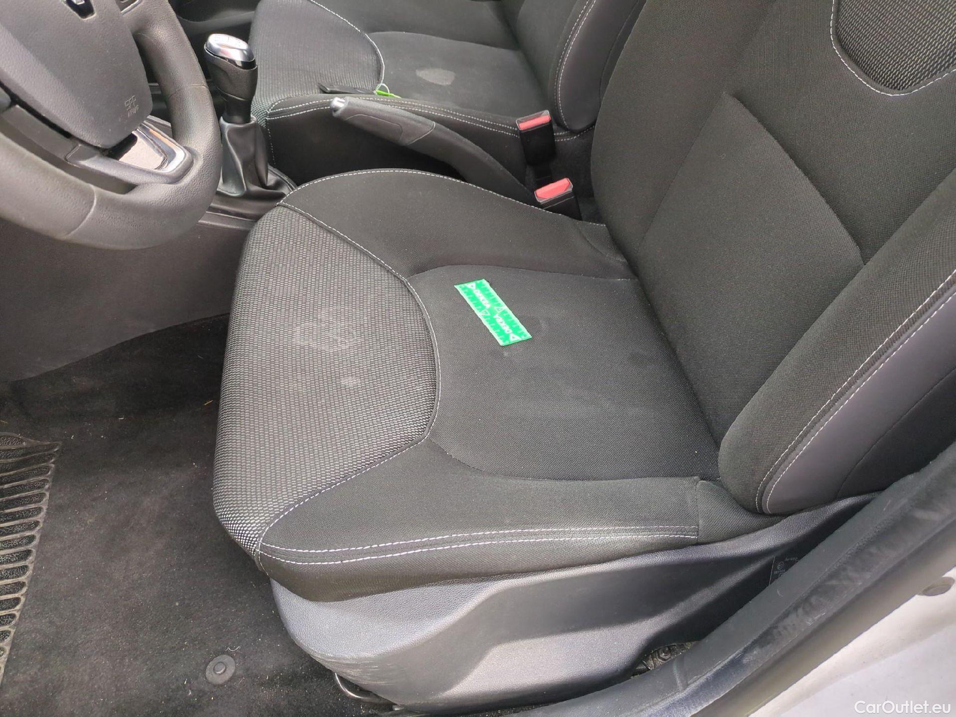  Renault  Clio  IV Air 1.5 dCi 75CV BVM5 E6 #2