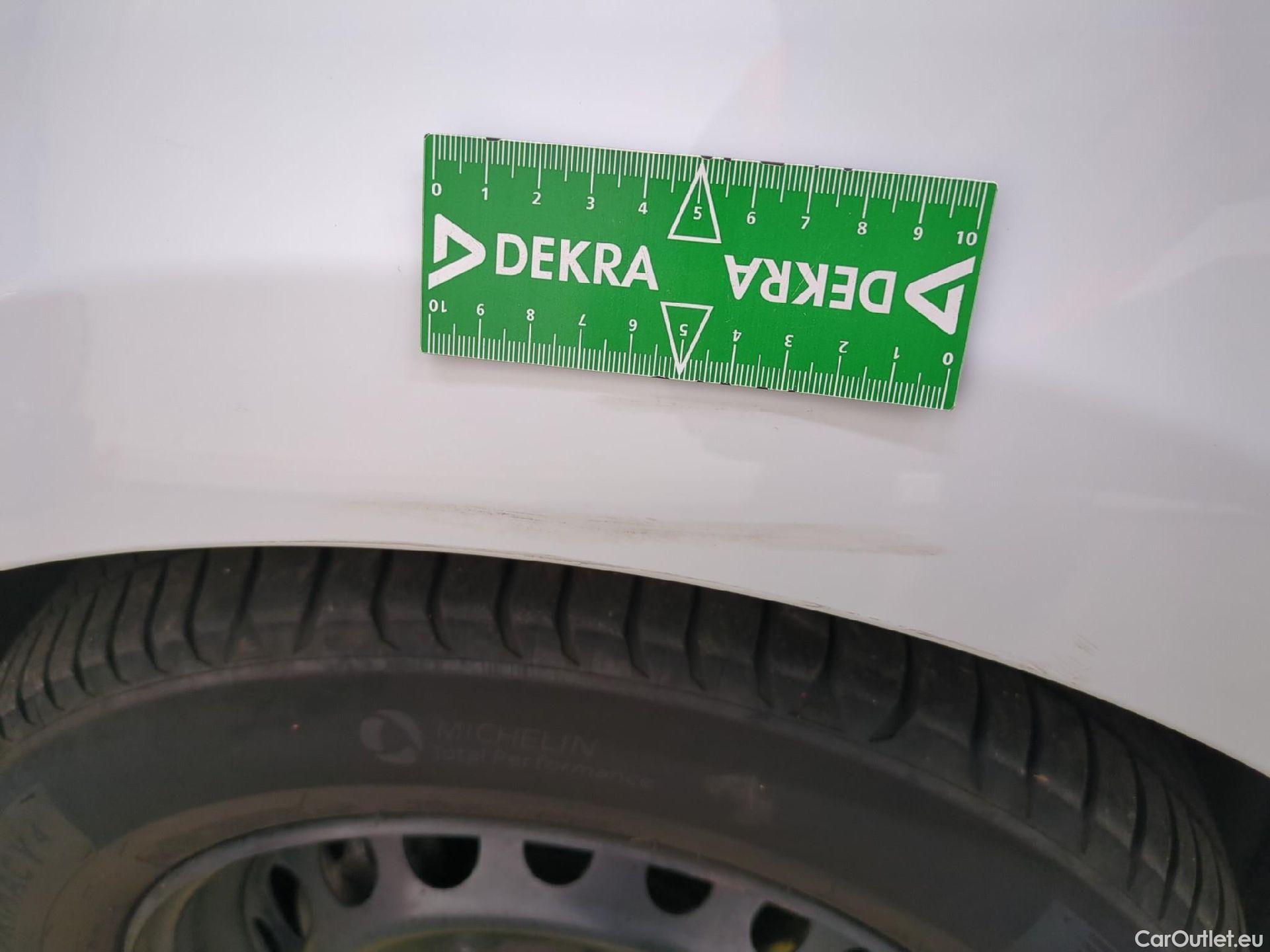  Renault  Clio  IV Air 1.5 dCi 75CV BVM5 E6 #22