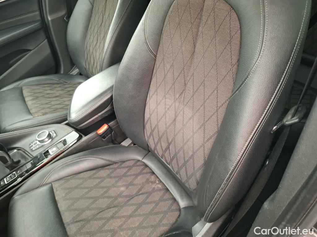  Bmw  X1 Série  sDrive 18 i xLine 1.5 140CV BVA7 E6dT #68