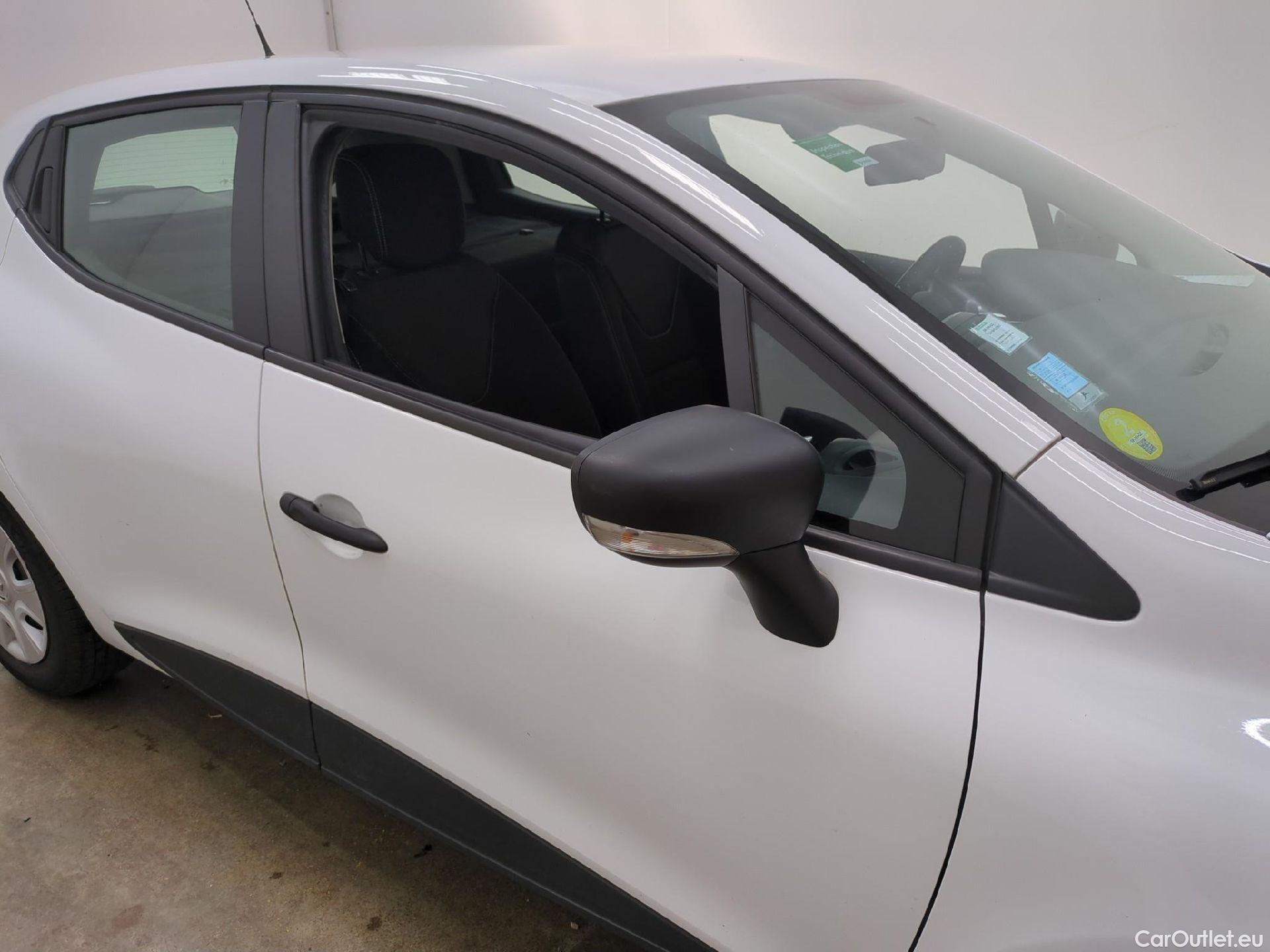  Renault  Clio  IV Air 1.5 dCi 75CV BVM5 E6 #40