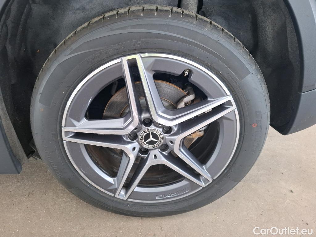  Mercedes  GLA MERCEDES-BENZ  / 2020 / 5P / SUV 1.3  250 e AMG LINE DCT #8