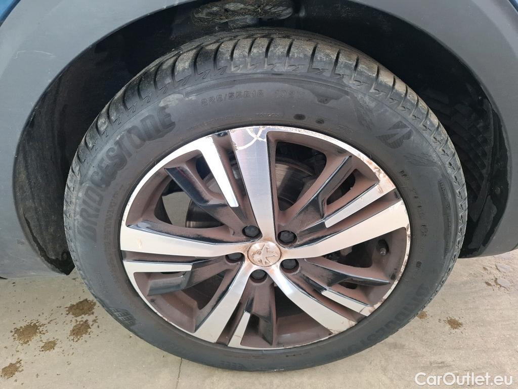  Peugeot  5008  GT Line 1.2 PureTech 130CV BVA8 E6d #39