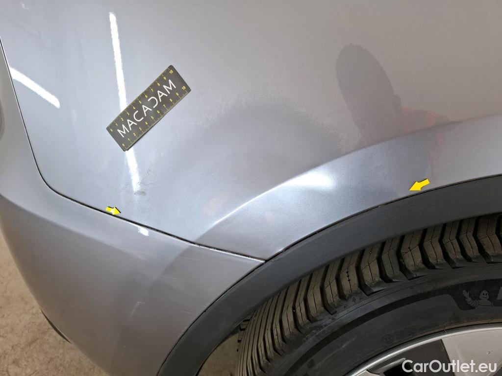 Tesla  Model Y TESLA  / 2020 / 5P / SUV Grand Autonomie Dual Motor AWD #8