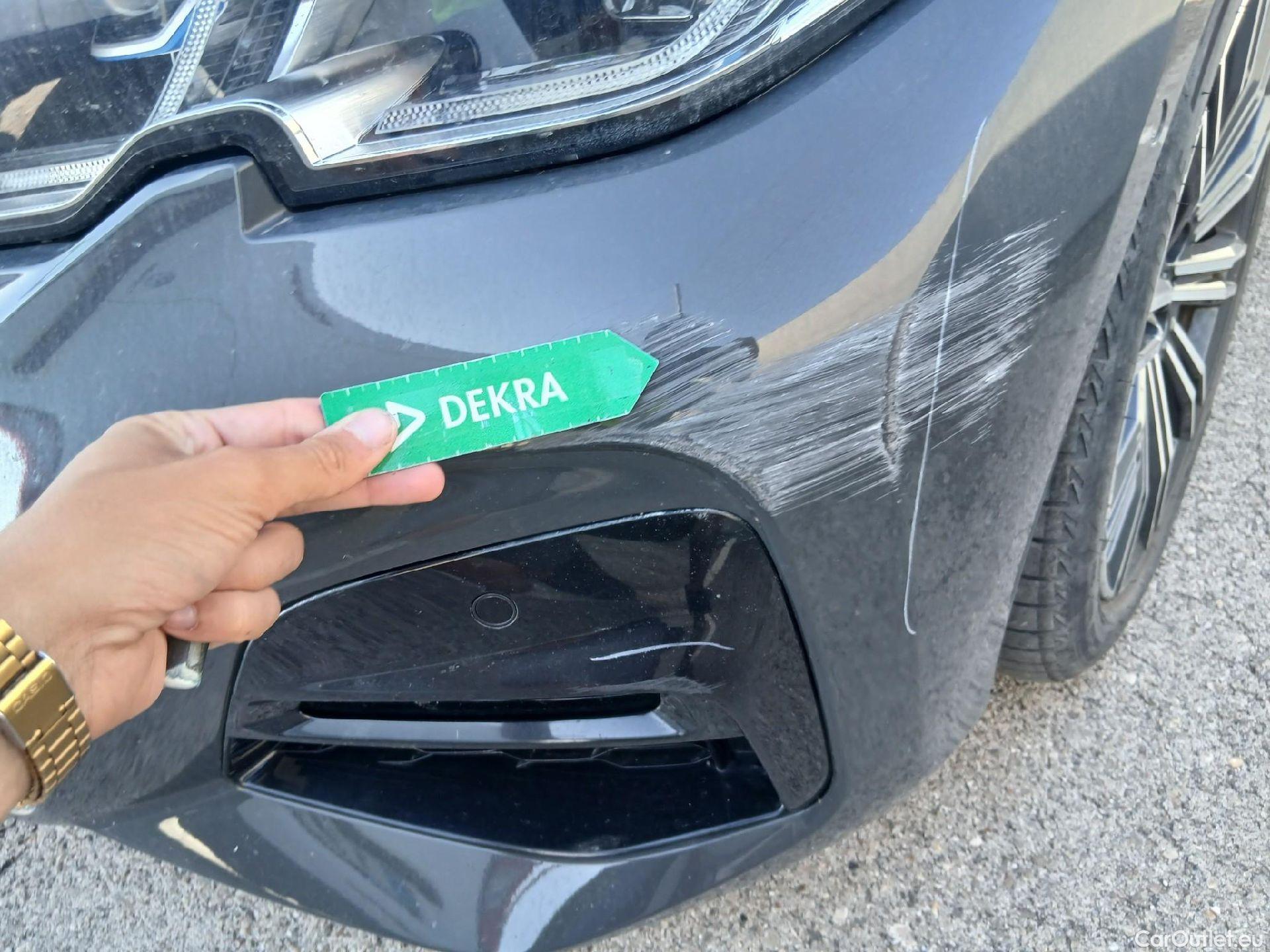  Bmw  Serie 3 BMW  / 2018 / 4P / sedán 330e #4