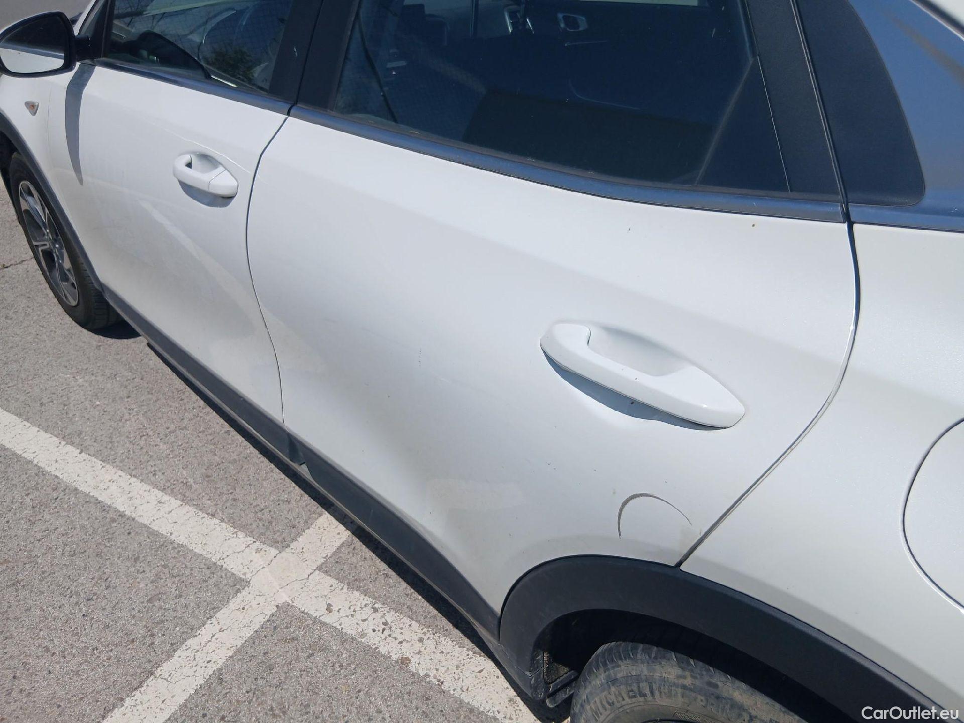  KIA  XCeed KIA  / 2019 / 5P / todoterreno 1.6 MHEV iMT Concept 100kW (136CV) #6