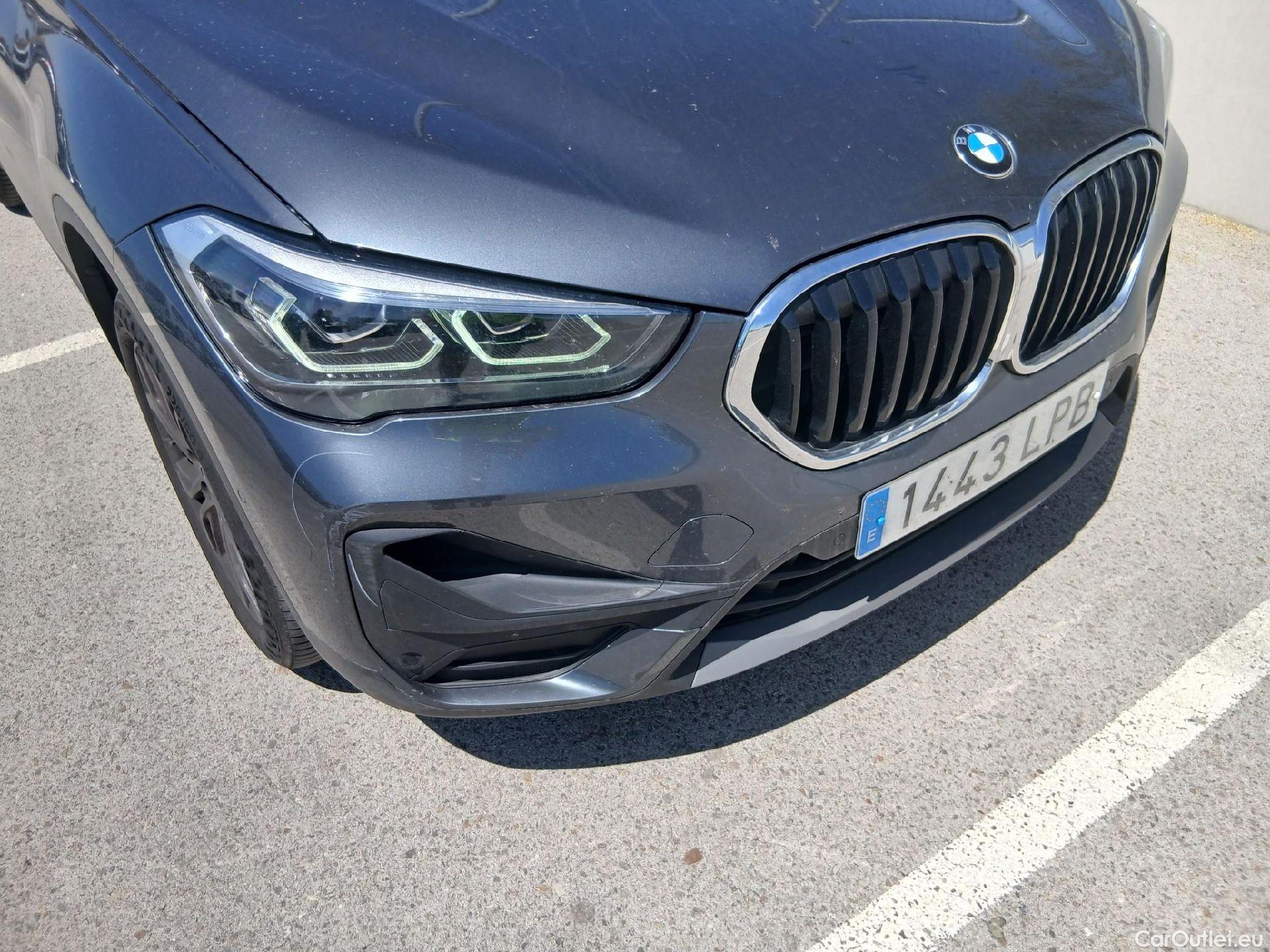  Bmw  X1 BMW  sDrive18iA #3
