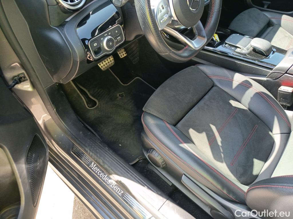  Mercedes  A-Klasse MERCEDES-BENZ Clase A / 2018 / 5P / berlina con portón A 180 d #16