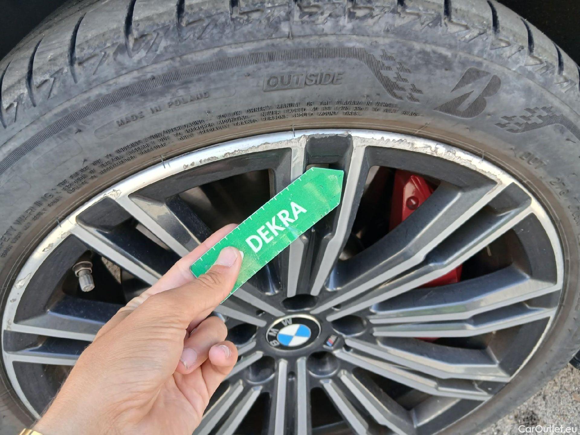  Bmw  Serie 3 BMW  / 2018 / 4P / sedán 330e #10