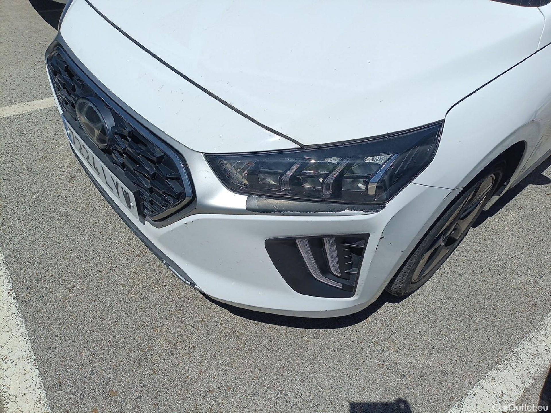  Hyundai   Ioniq HYUNDAI / 2019 / 5P / berlina con portón 1.6 GDI HEV Tecno DCT #5
