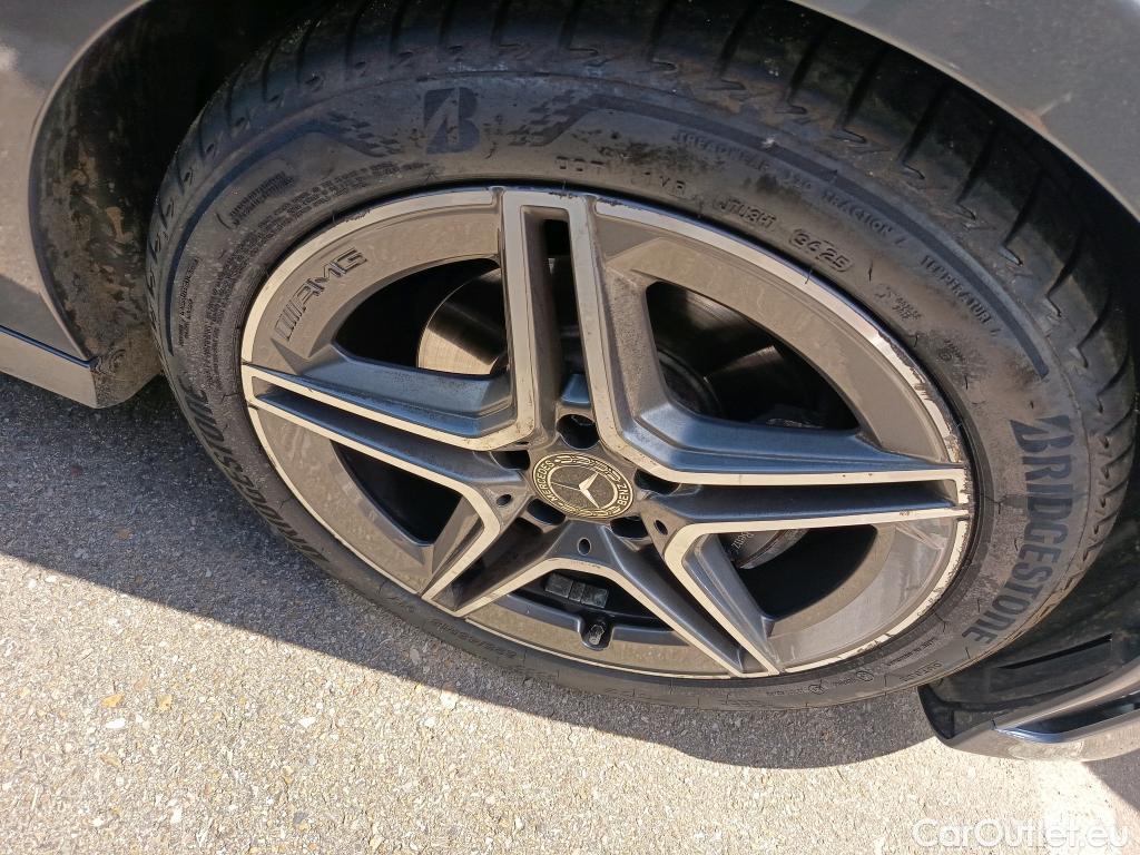  Mercedes  A-Klasse MERCEDES-BENZ Clase A / 2018 / 5P / berlina con portón A 180 d #7