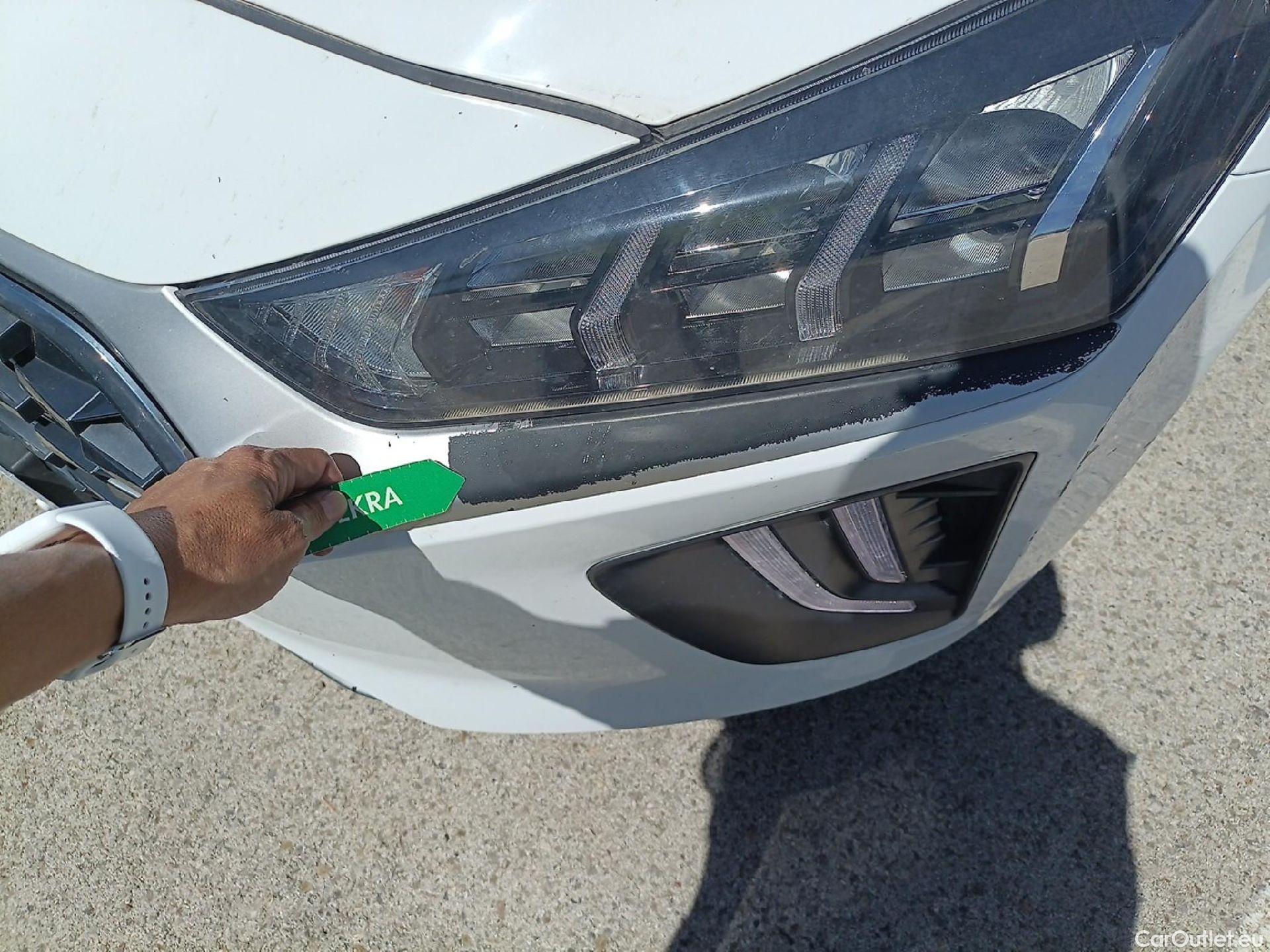  Hyundai   Ioniq HYUNDAI / 2019 / 5P / berlina con portón 1.6 GDI HEV Tecno DCT #6