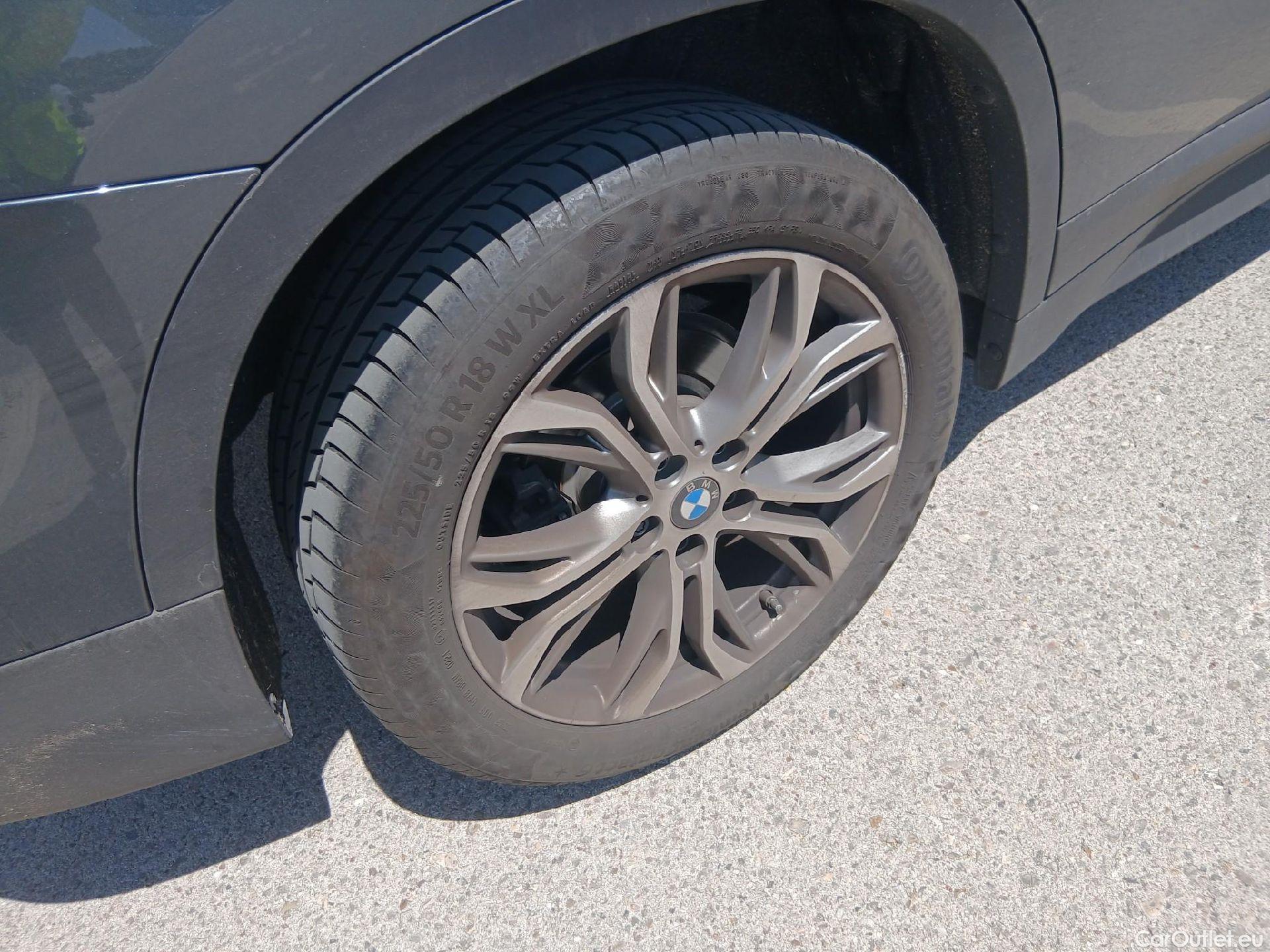  Bmw  X1 BMW  sDrive18iA #17