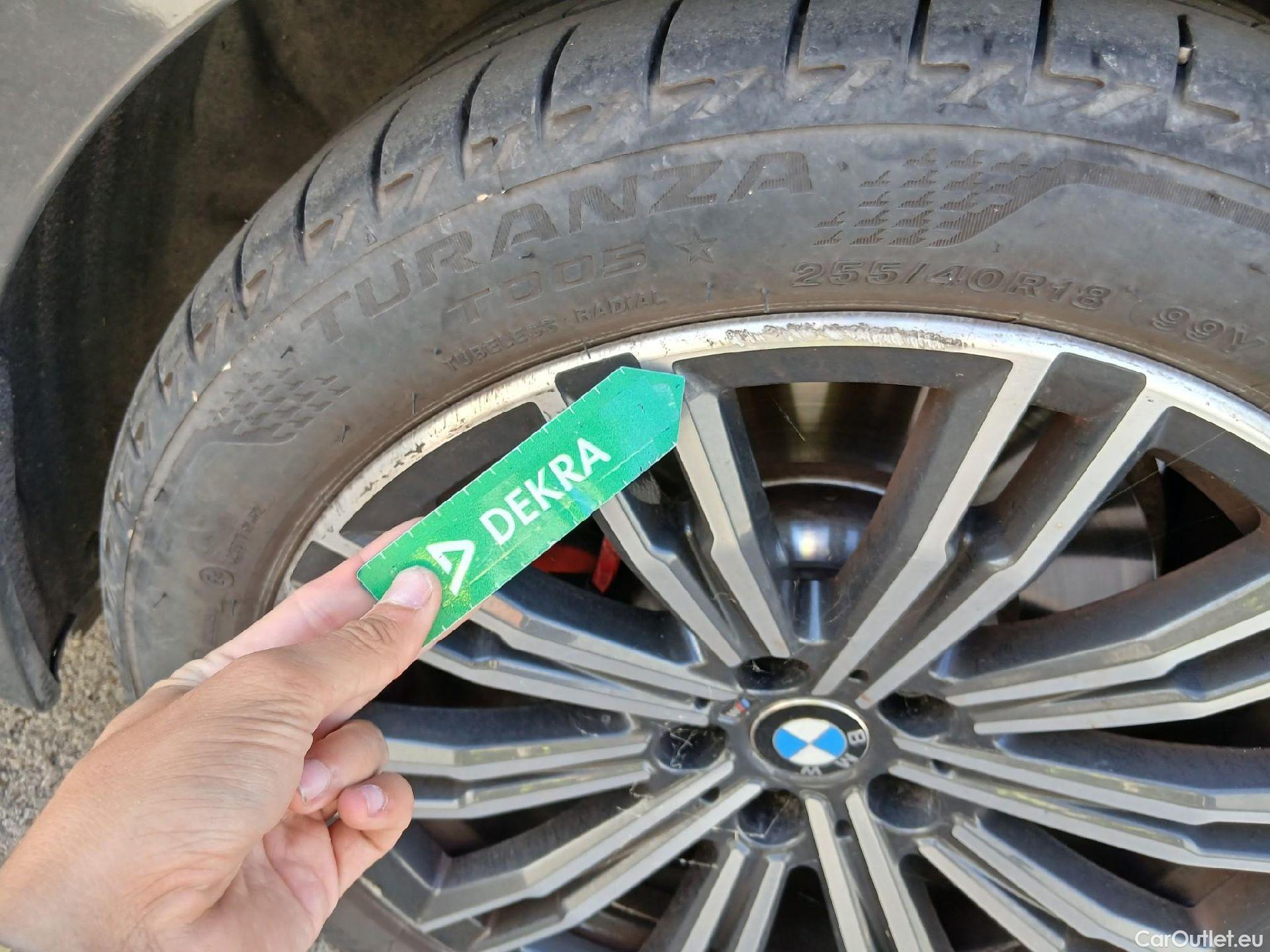  Bmw  Serie 3 BMW  / 2018 / 4P / sedán 330e #18