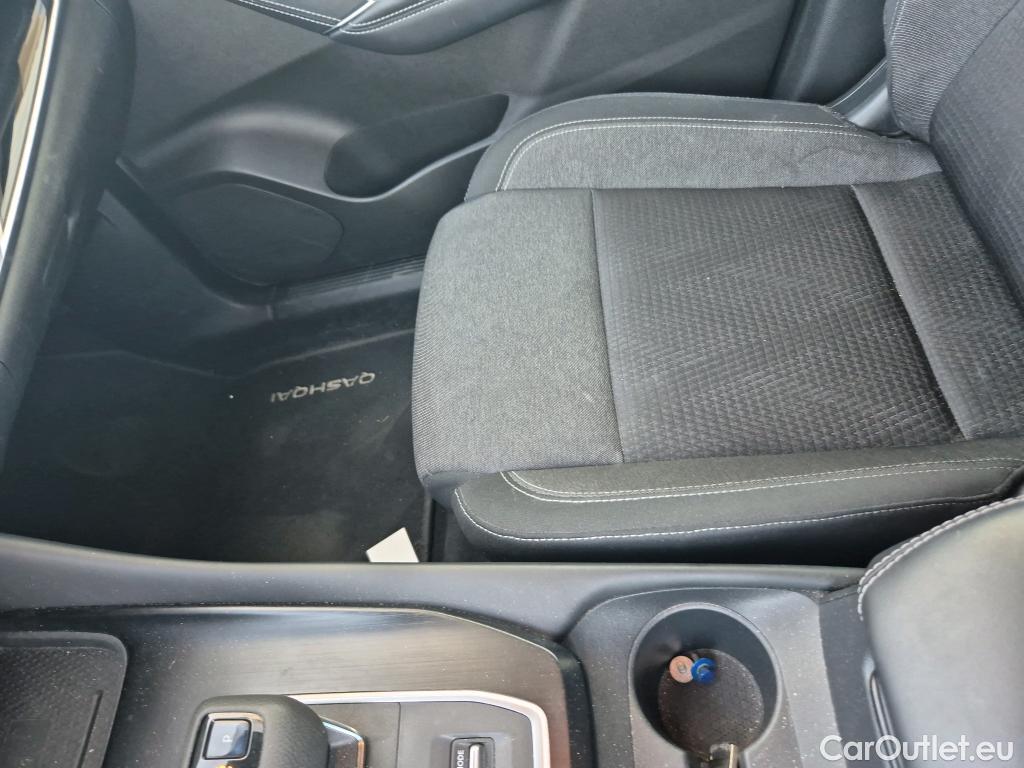  Nissan  Qashqai NISSAN  / 2021 / 5P / todoterreno DIG-T 116kW Xtronic N-Connecta #2