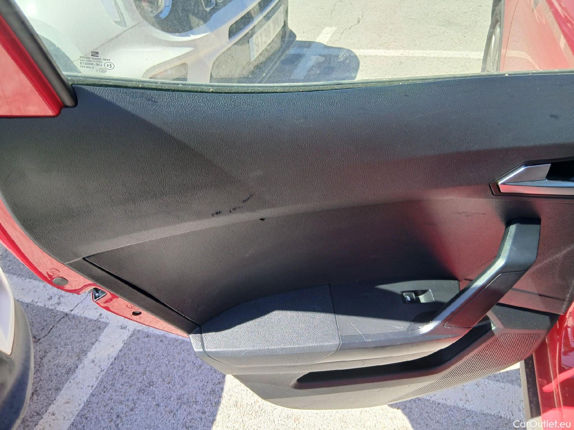  Seat  Arona SEAT  / 2021 / 5P / todoterreno 1.0 TSI 81kW (110CV) Style XL(SP) #26