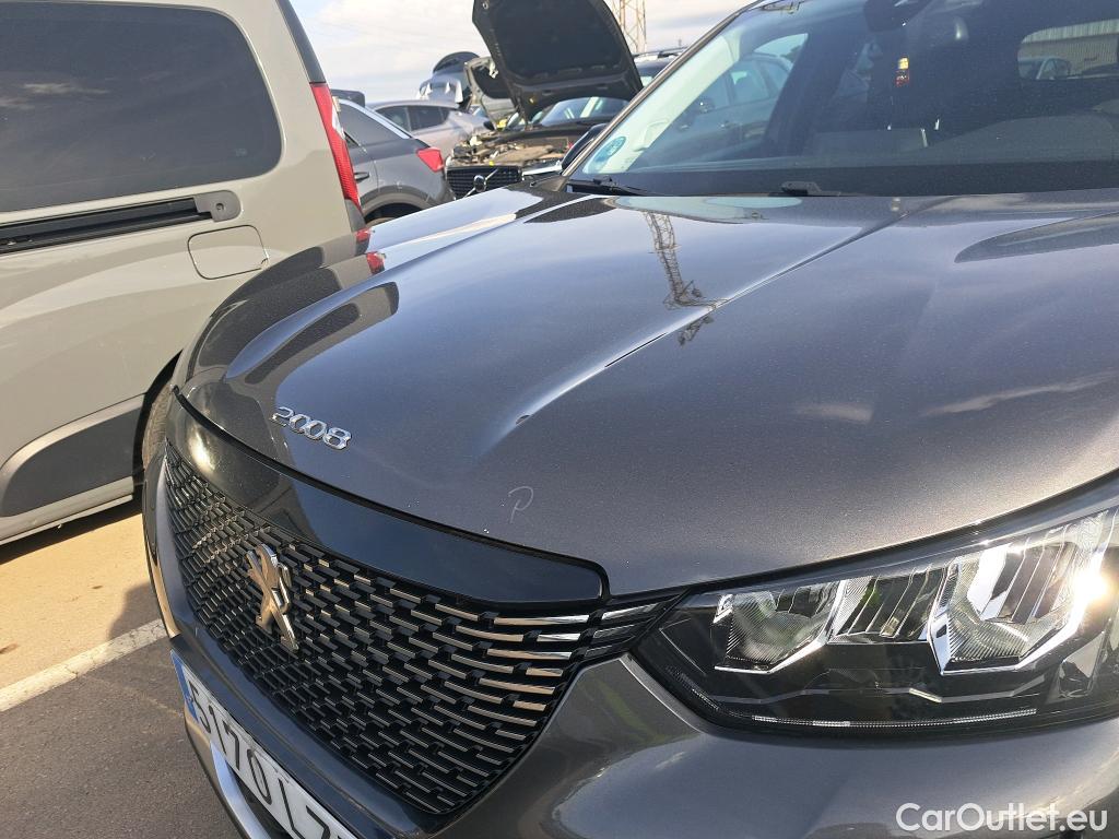  Peugeot  2008 PEUGEOT  / 2019 / 5P / todoterreno Allure BlueHDI 130 S&S EAT8 #5