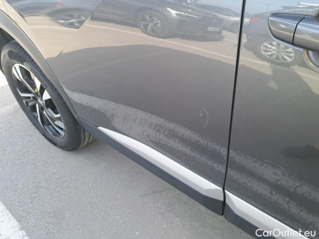  Peugeot  2008 PEUGEOT  / 2019 / 5P / todoterreno Allure BlueHDI 130 S&S EAT8 #11