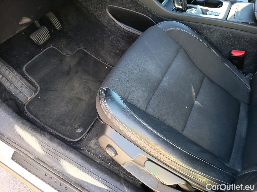  Volvo  XC 40 VOLVO XC40 / 2017 / 5P / todoterreno 1.5 T3 Business Plus Auto #10