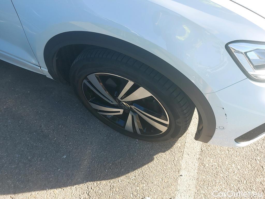  Volkswagen  T-ROC VOLKSWAGEN  / 2021 / 5P / todoterreno R-Line 2.0 TDI 110kW (150CV) DSG #3
