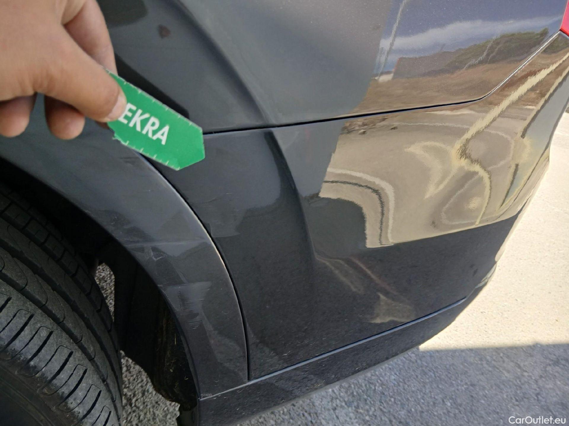  Volvo  XC90 VOLVO  / 2019 / 5P / todoterreno 2.0 B5 D AWD Momentum Pro Auto #32