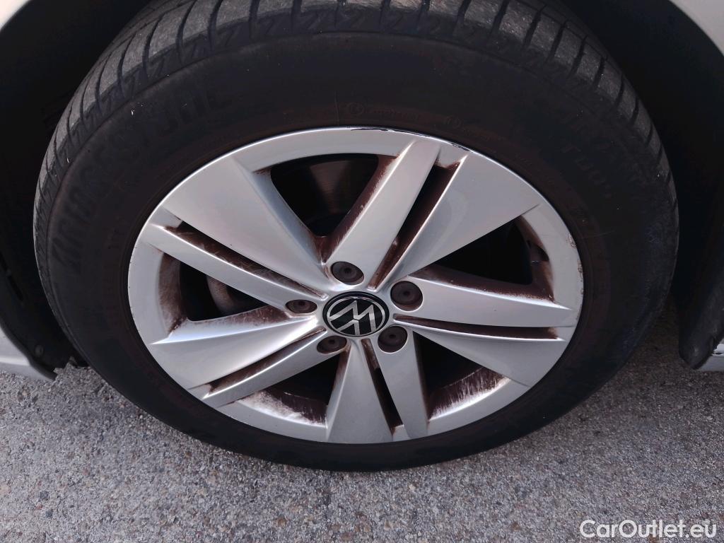  Volkswagen  Golf  VOLKSWAGEN 2.0 TDI 115 CV DSG #13