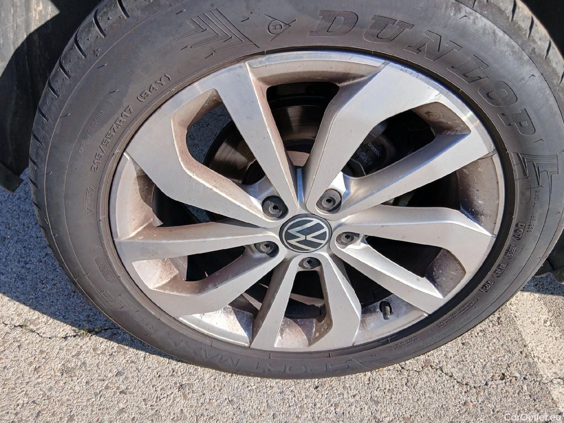  Volkswagen  T-ROC VOLKSWAGEN  / 5P / Life 1.5 TSI 150 CV DSG #26